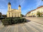 Eladó utcai bejáratú üzlethelység Debrecen