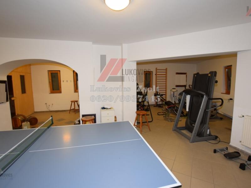 Eladó családi ház Debrecen