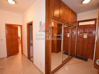 Eladó családi ház Debrecen