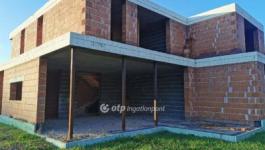 Eladó lakóövezeti telek Debrecen