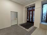 Kiadó utcai bejáratú üzlethelység Békéscsaba