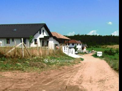 Eladó lakóövezeti telek Kerepes