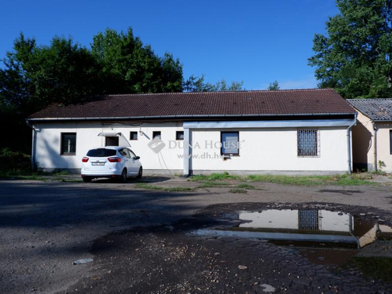 Eladó műhely Gödöllő
