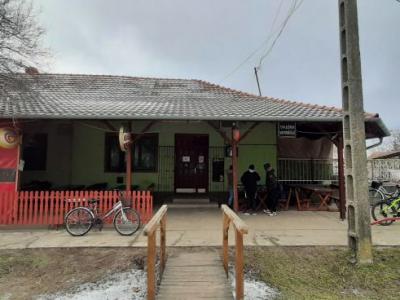 Eladó fejlesztési terület Pusztaszer