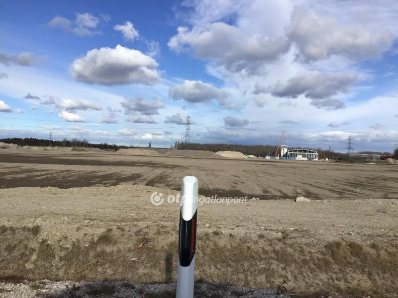 Eladó egyéb telek Dabas