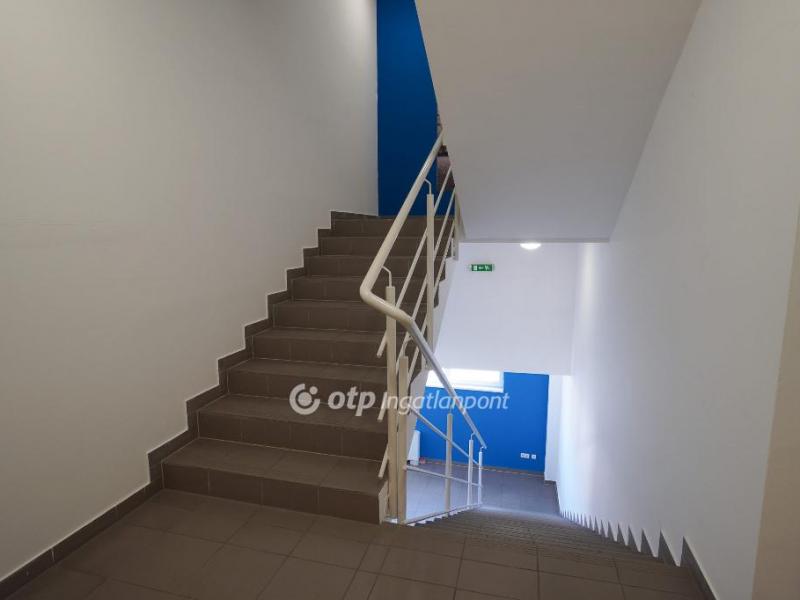 Kiadó egyéb iroda Budaörs