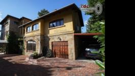 Eladó családi ház Budapest