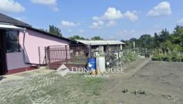 Eladó családi ház Tápiószecső