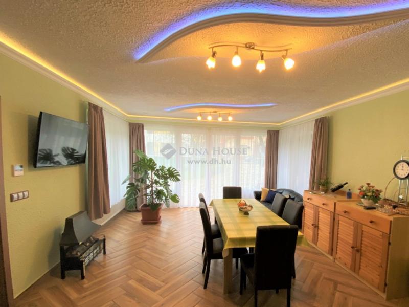 Eladó családi ház Balatonalmádi