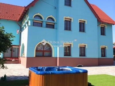 Eladó családi ház Balatonalmádi