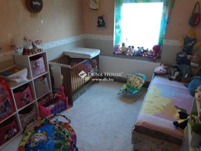 Eladó családi ház Csopak