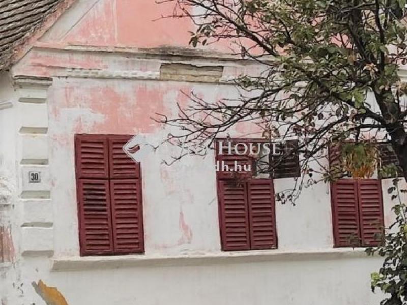 Eladó családi ház Mohács