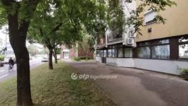 Kiadó utcai bejáratú üzlethelység Békéscsaba