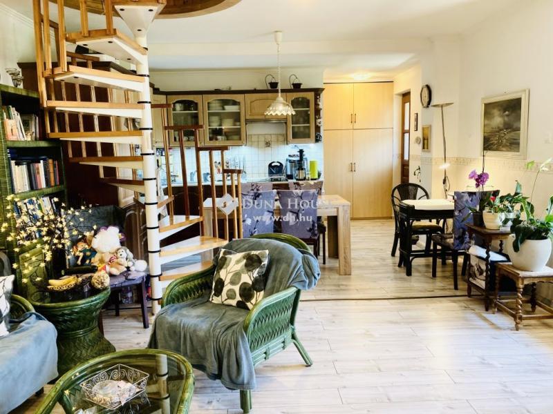Eladó családi ház Budapest