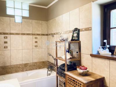 Eladó családi ház Budapest