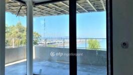 Eladó nyaraló Balatonfenyves