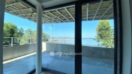 Eladó nyaraló Balatonfenyves