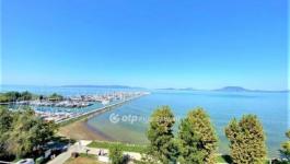 Eladó nyaraló Balatonfenyves