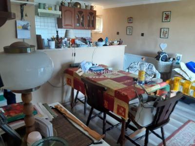 Eladó családi ház Dunaalmás