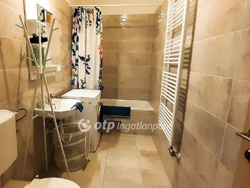 Eladó lakás Siófok