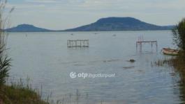 Eladó nyaraló Balatonfenyves
