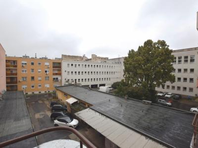 Eladó iroda családi házban Debrecen