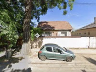 Eladó családi ház Budapest