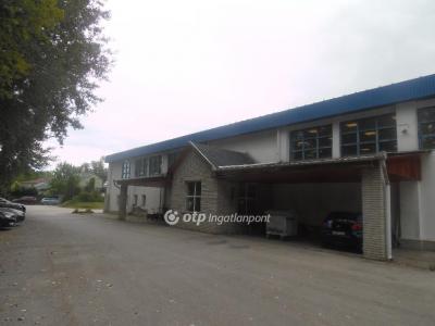 Eladó műhely Budapest