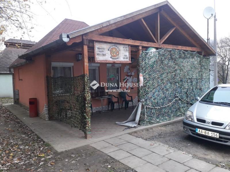 Eladó étterem, vendéglő Komló
