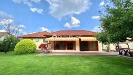 Eladó családi ház Budapest