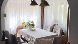 Eladó családi ház Győr