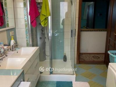 Eladó családi ház Győr