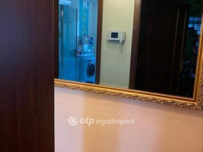 Eladó családi ház Győr