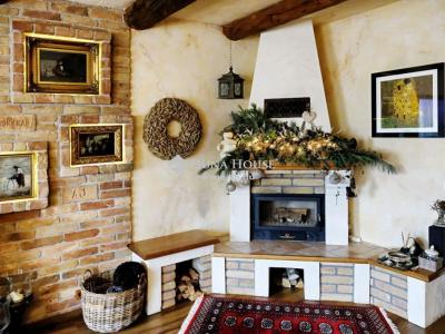 Eladó családi ház Bonyhád