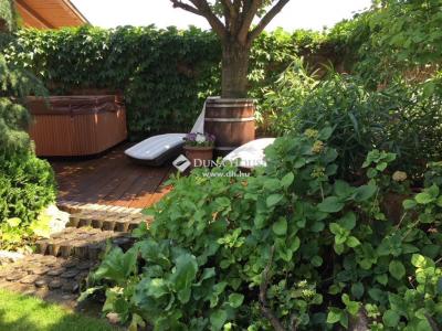 Eladó családi ház Bonyhád