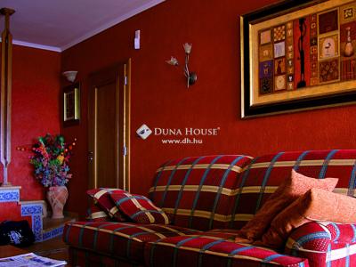 Eladó családi ház Piliscsaba