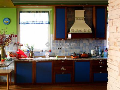 Eladó családi ház Piliscsaba