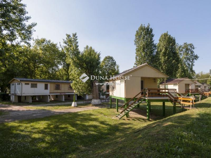 Eladó üdülő terület Szentendre