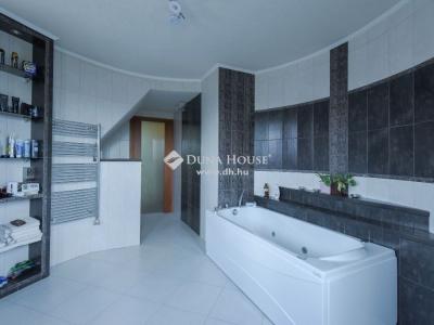 Eladó családi ház Kecskemét