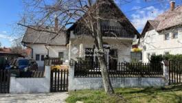 Eladó családi ház Alsóörs