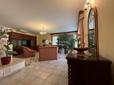 Eladó családi ház Kecskemét