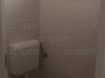 Eladó utcai bejáratú üzlethelység Örkény