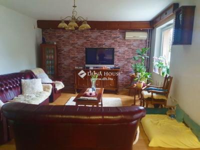 Eladó családi ház Pécs