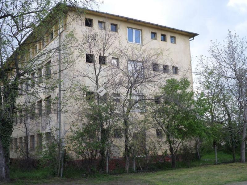 Eladó egyéb ipari ingatlan Kecskemét