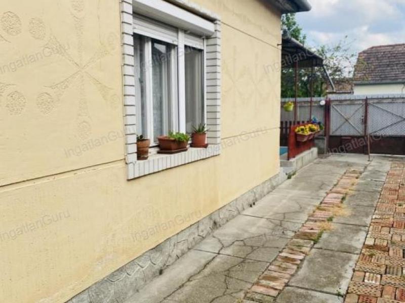 Eladó családi ház Szabadszállás