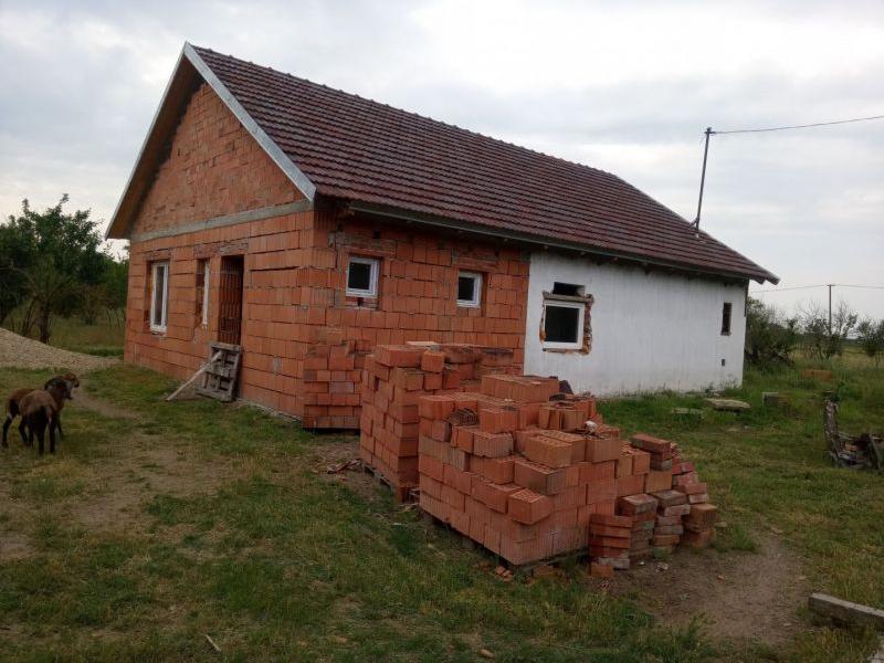 Eladó ház Csongrád