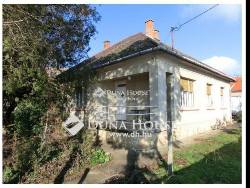 Eladó családi ház Kecskemét