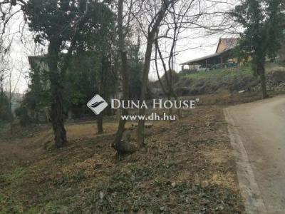 Eladó lakóövezeti telek Budapest