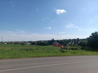 Eladó külterületi telek Pécs