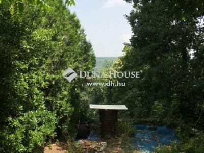Eladó családi ház Érd